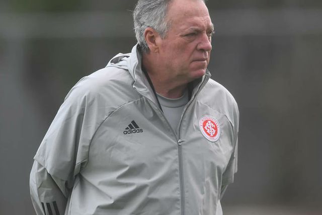 Abel Braga, treinador do Internacional - Foto: X do Cortes do Chorume