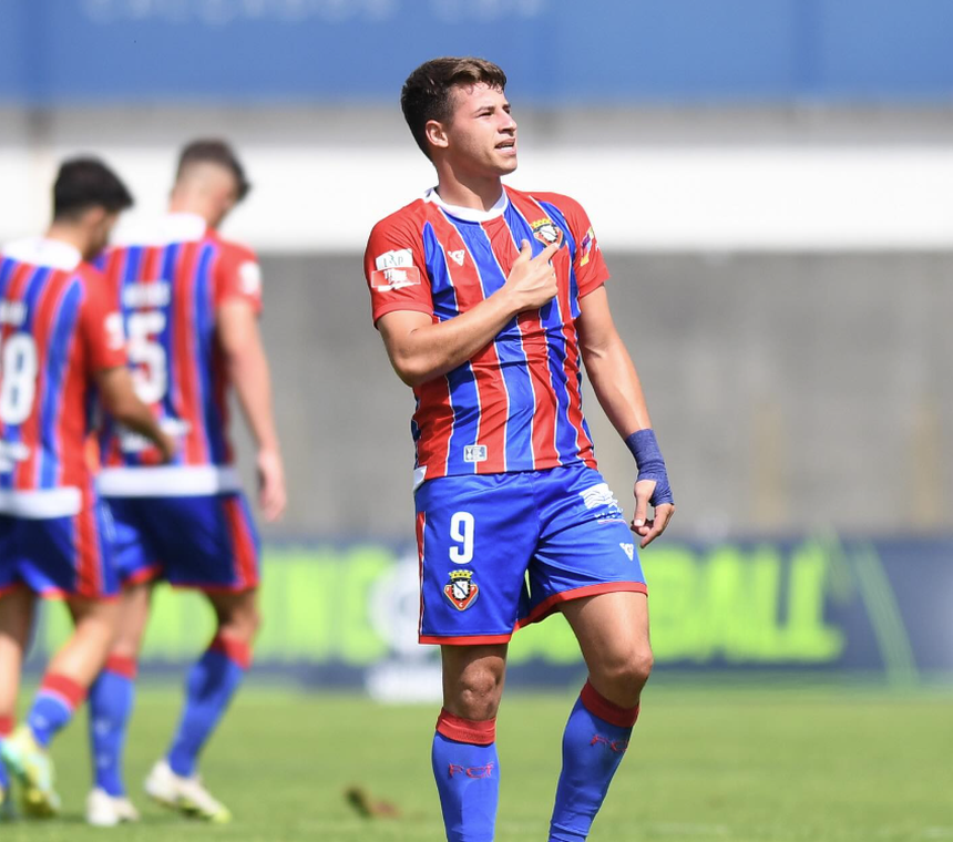 Léo Teixeira representa o Felgueiras desde 2024  (Foto: FC Felgueiras)