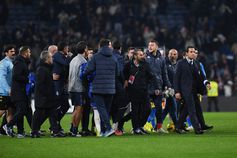 Farioli explica interação com Cathro: «Fui muito amável com ele»