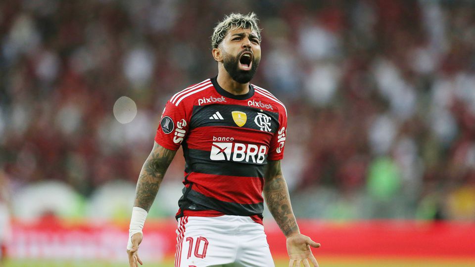 Presidente do Corinthians confirma negociações por Gabriel Barbosa