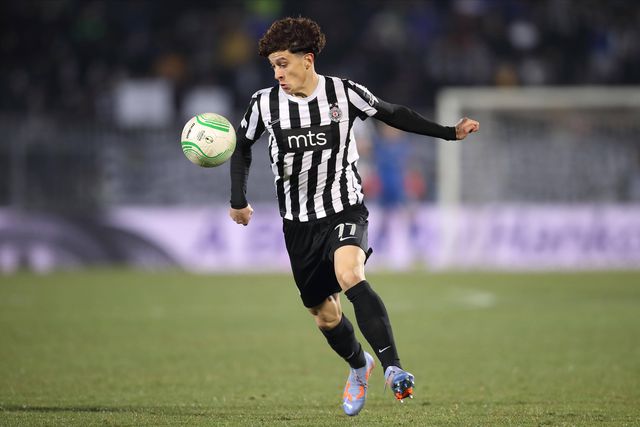 Estoril: Pérola sérvia chega sem custos e deve assinar até 2027