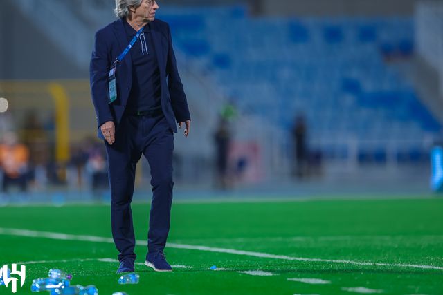 Dono do Almería quis contratar Jesus: «Um português disse-me que iria ter problemas com meio plantel»