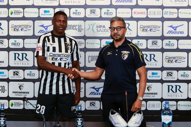 Portimonense: Hélio Varela na seleção abre espaço a Luan Campos