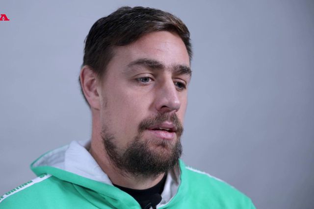 «Ligaram da Arábia ao meu empresário»