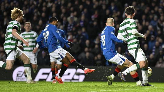 Rangers aplica primeira derrota ao Celtic no campeonato