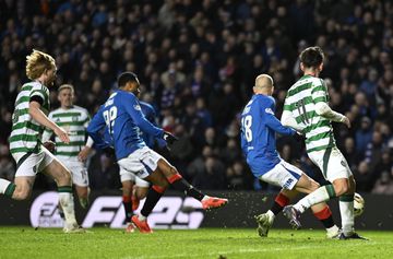 Rangers aplica primeira derrota ao Celtic no campeonato