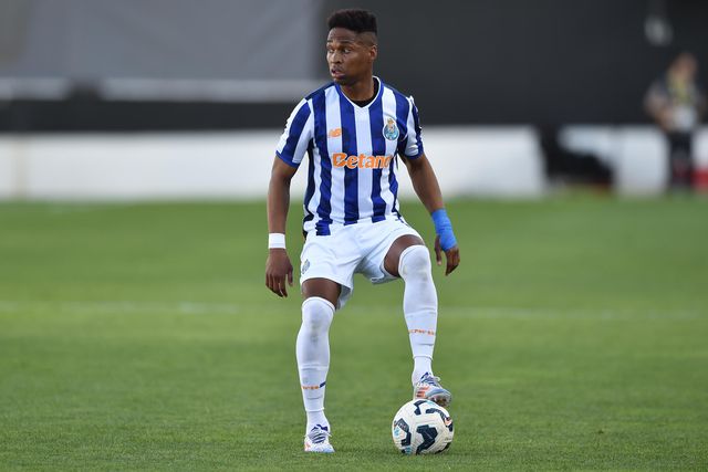 «Wendell? Villas-Boas não quer deixar sair jogadores a custo zero»