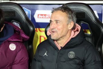 A insólita e inédita conferência de imprensa de Luis Enrique no PSG