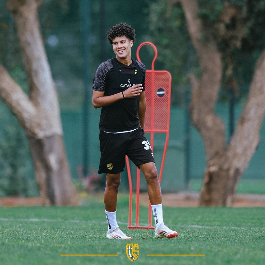 Zakaria Kassary atua no Union Touarga (DR)