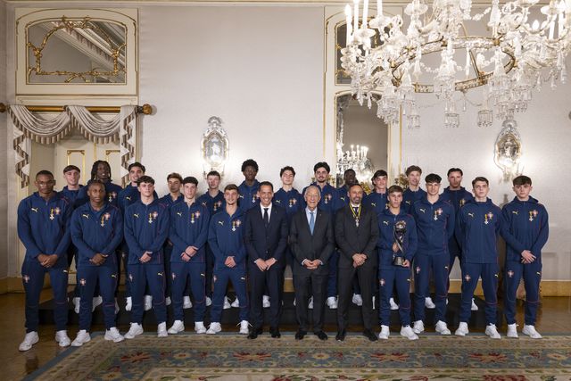 Campeões do Mundo de sub-17 condecorados por Marcelo Rebelo de Sousa - Foto: JOSÉ SENA GOLULÃO/LUSA