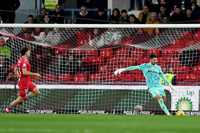 Rui Silva fez grande exibição em Barcelos e impediu Sporting de entrar em 2026 a perder (Foto Grafislab)