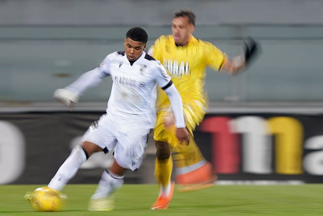 V. Guimarães bate Nacional e aproxima-se da zona europeia