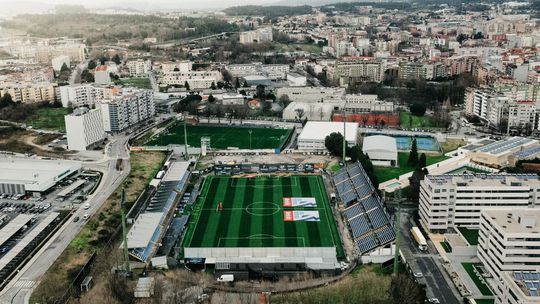 Famalicão-Sporting: leão quer juntar o proveito à... Fama no 'vira' minhoto