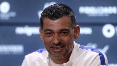 Sérgio Conceição diz que renovação não é tema para agora