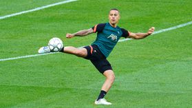 VÍDEO: Thiago Alcântara já entusiasma nos treinos e o regresso pode estar próximo