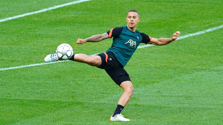 VÍDEO: Thiago Alcântara já entusiasma nos treinos e o regresso pode estar próximo