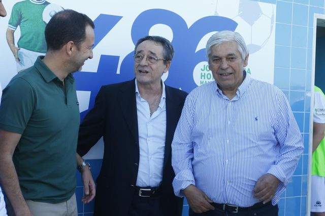 António Oliveira explica a A BOLA como surgiu o «por cada leão que cair, outro se levantará»