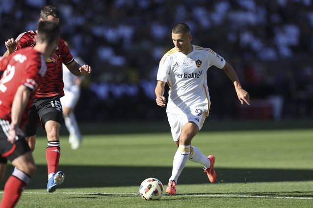 Dejan Joveljic em ação pelo LA Galaxy