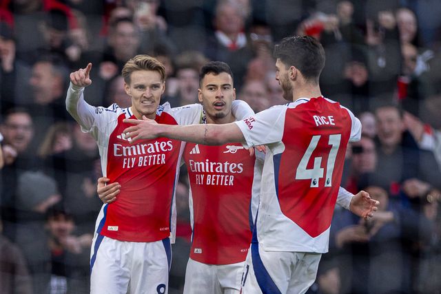 Odegaard celebra o primeiro golo do Arsenal frente ao Manchester City (FOTO IMAGO/Propaganda Photo)