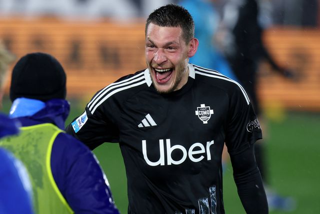 Andrea Belotti sorriu pouco no Como, mas agora procurará ser feliz com a camisola do Benfica (foto: IMAGO)