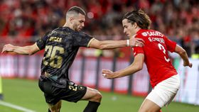 Estrela - Benfica: águia sofre, mas cumpre o objetivo e mantém a perseguição