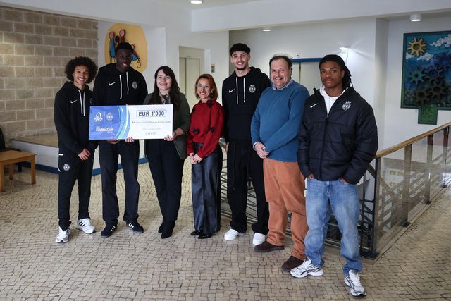 Leões levam apoio com ajuda da Fundação UEFA - Foto: SPORTING CP