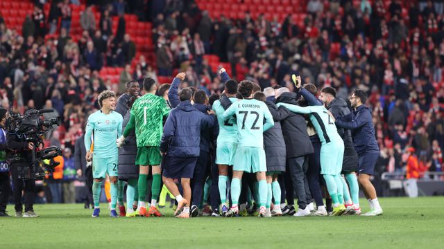Festa leonina em San Mamés, onde o Sporting garantiu o apuramento para os oitavos de final da Champions