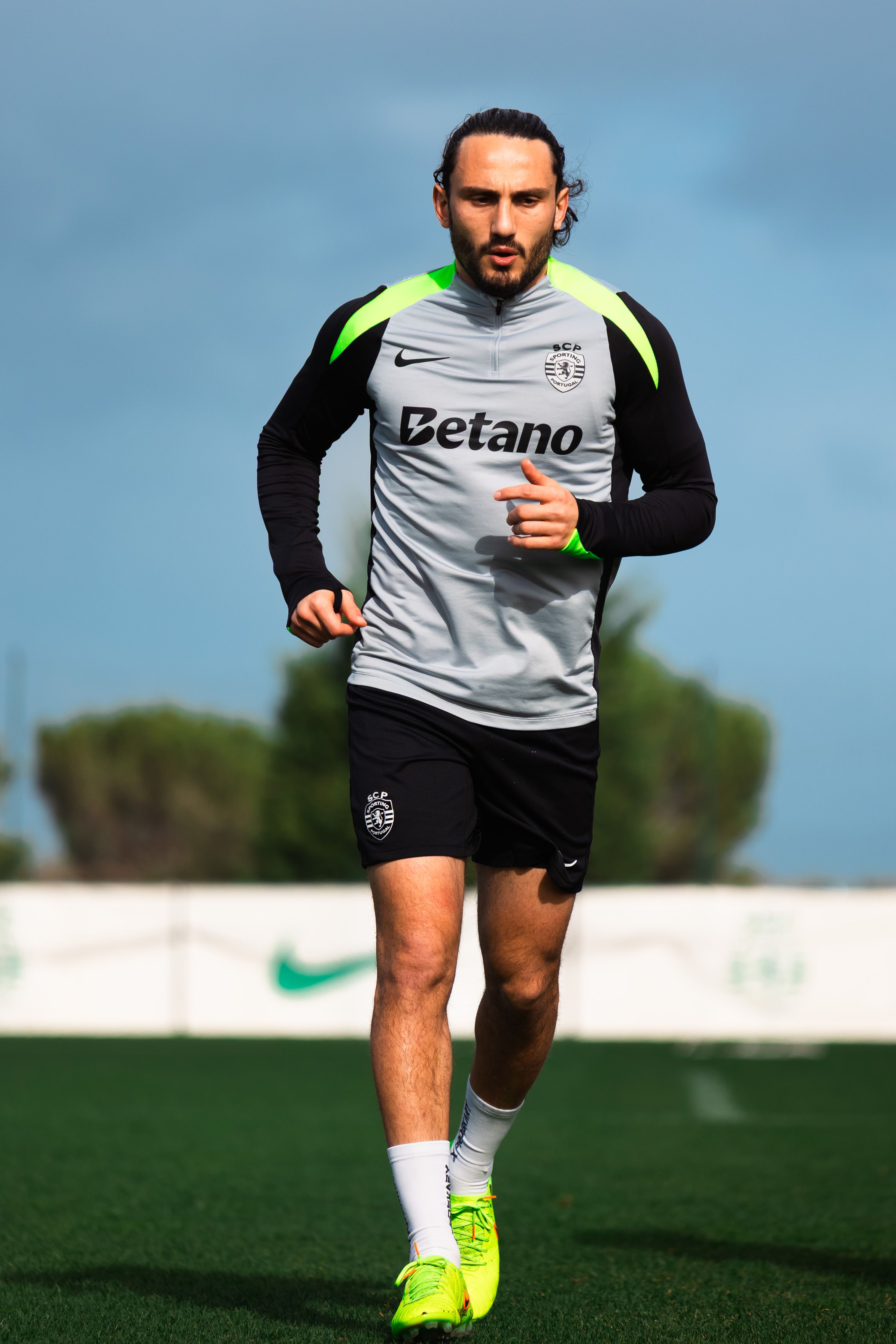 Kochorashvili entrou aos 80' no 2-1 com o Nacional - Foto: SPORTING