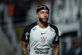 Depay leva 19 golos em 67 jogos pelo Corinthians