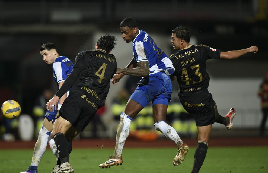 Pablo Rosário em ação frente ao Casa Pia