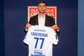 Yaremchuk vai vestir a camisola 77 nos franceses - Foto: OL