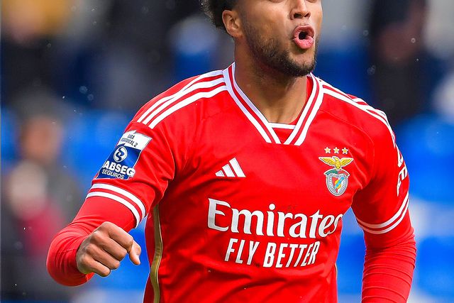 Bis de Gustavo Varela garante triunfo do Benfica B diante do Feirense