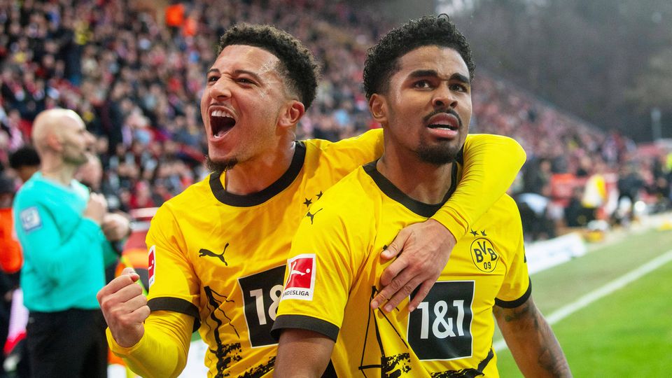 Dortmund vence, mas Leipzig goleia e não descola na luta pela Liga dos Campeões