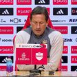 Schmidt explica o que um jogador tem de mostrar para ser titular no Benfica
