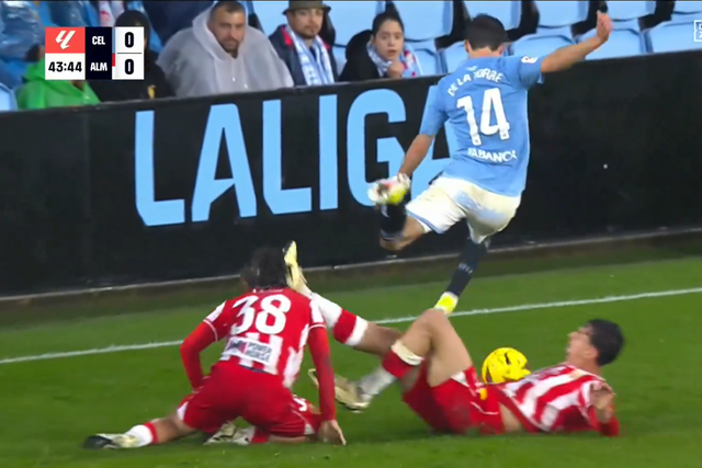 VÍDEO: Luka Romero leva pontapé na cara de… colega de equipa