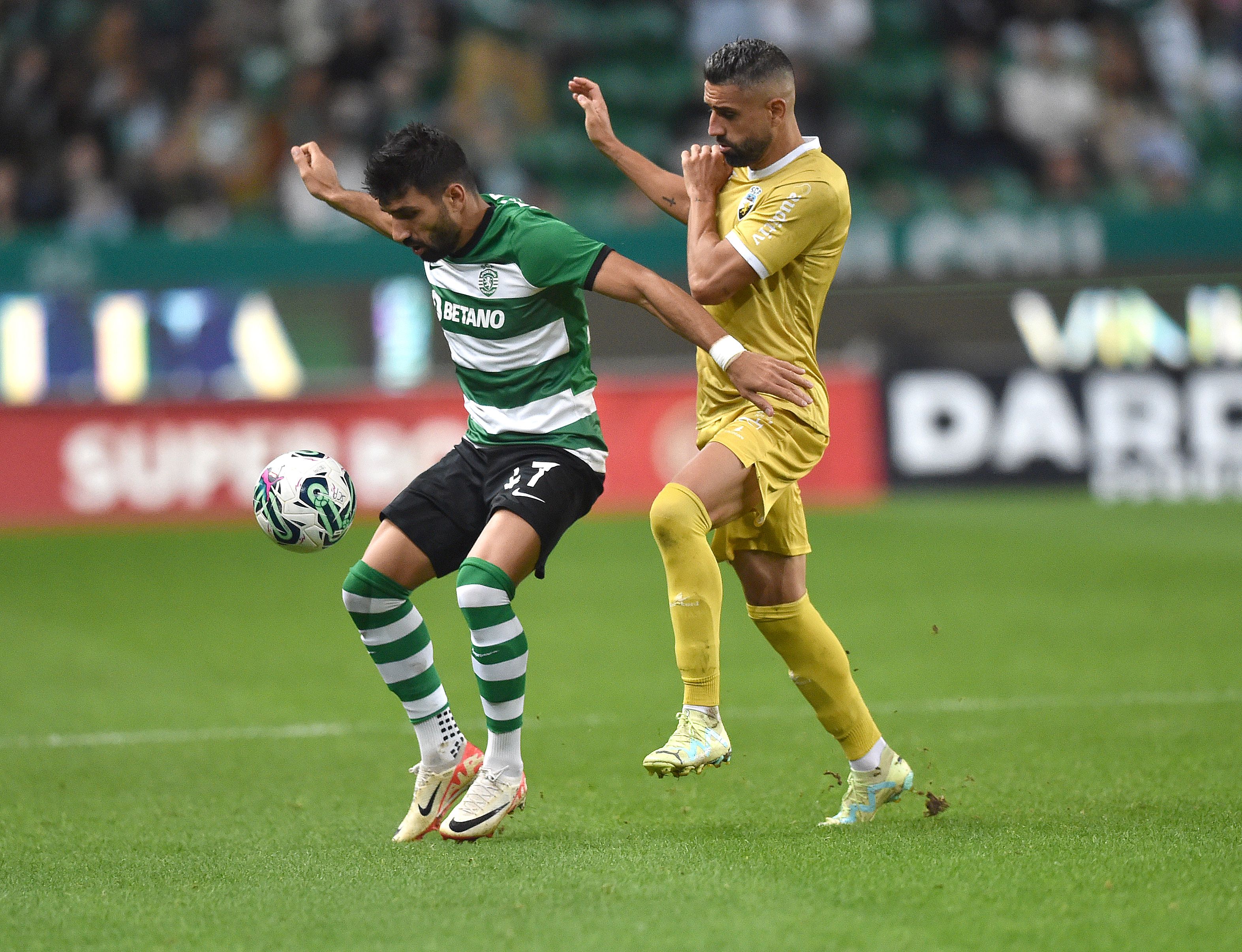 Sporting-Farense: fintar contrariedades e… ganhar