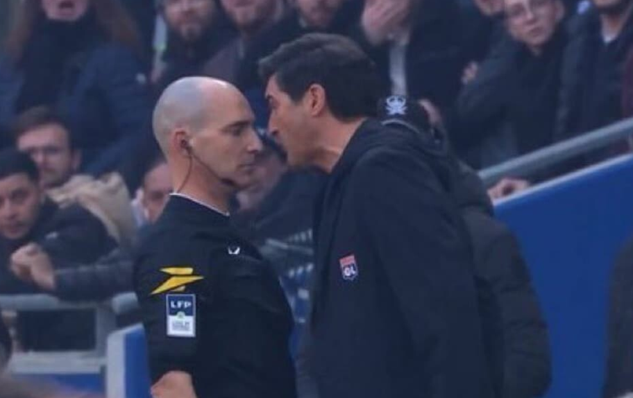 Paulo Fonseca perdeu a cabeça com o árbitro