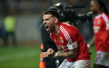 Segredos do general do Benfica à beira do jogo 100