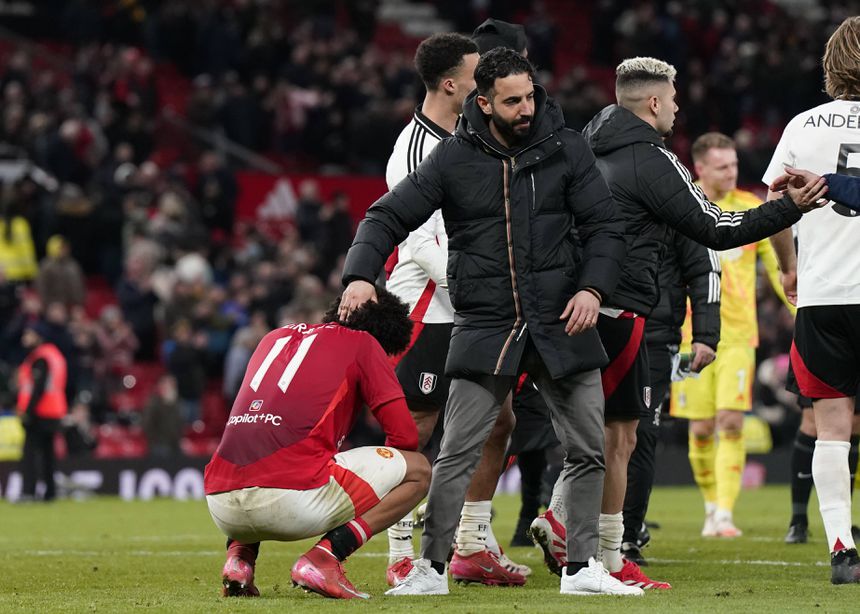 Ruben Amorim conforta Zirkzee, que falhou um dos penáltis