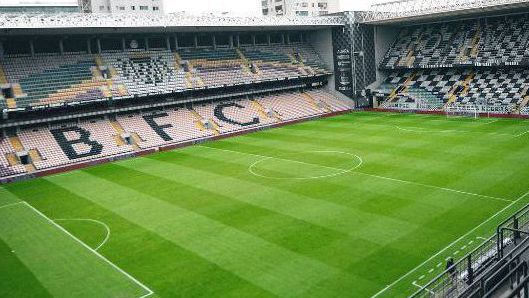 Estádio do Bessa está sem luz por falta de pagamento de dívida por parte do clube liderado por Garrido Pereira (Foto: Boavista FC)