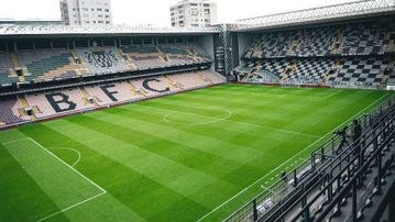 Boavista: Estádio do Bessa sem luz obriga a equipa a treinar em Esmoriz