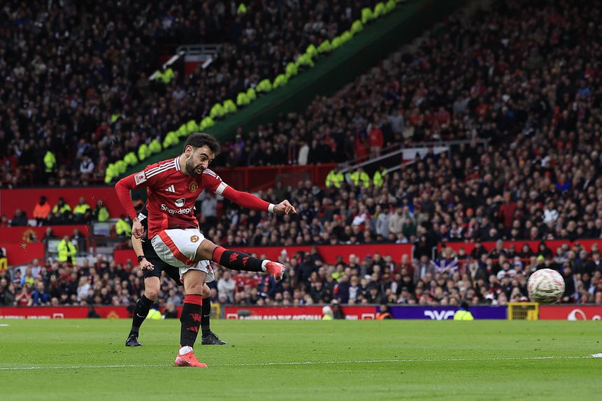 Bruno Fernandes em ação pelo Manchester United em Old Trafford