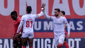 À grande e à espanhola, UD Leiria trava ataque do Penafiel ao topo