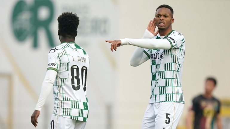 Mercado oficial: Sidnei Tavares deixa Moreirense e ruma ao Blackburn