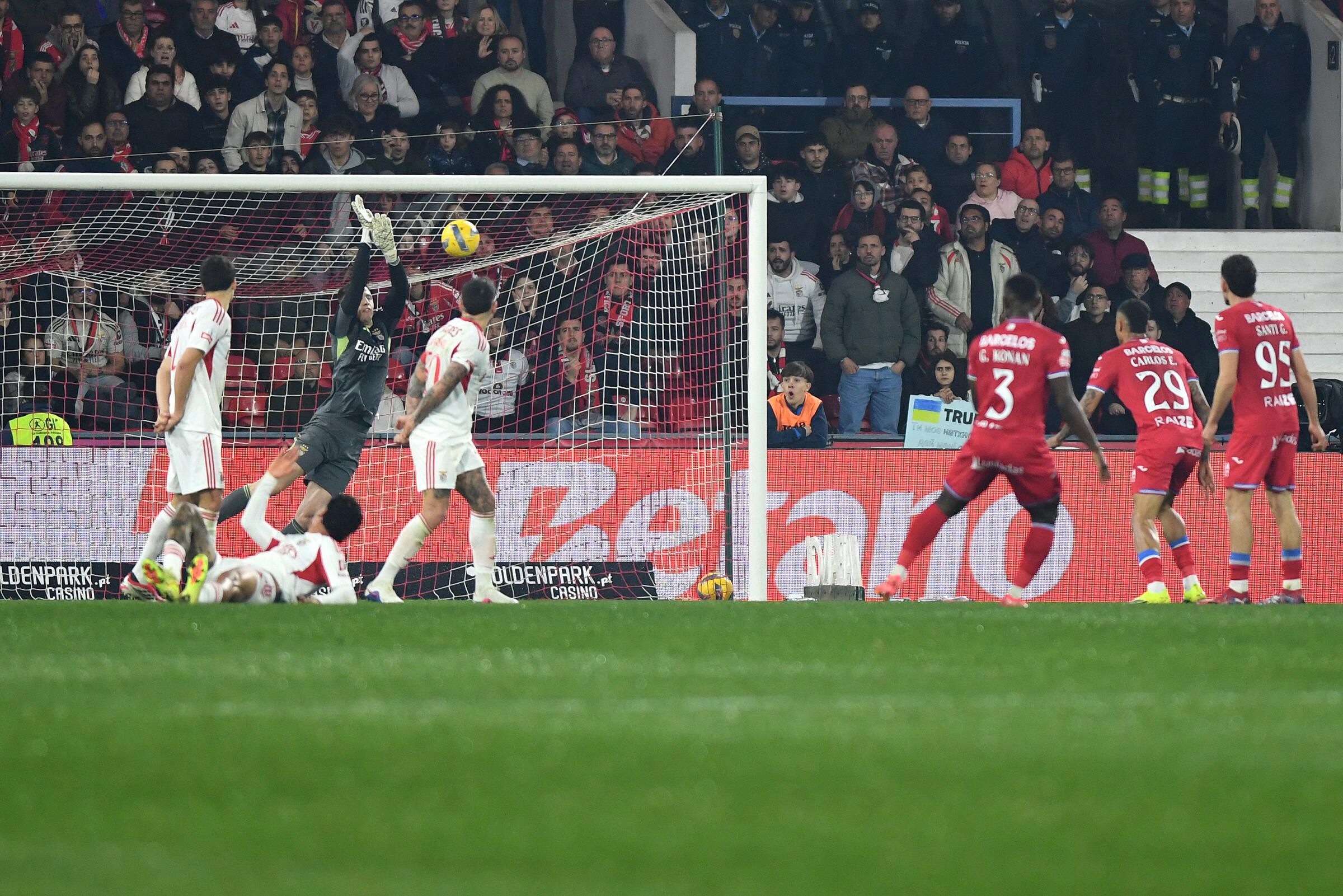 Konan ainda assustou Trubin aos 90' (Foto: Rogério Ferreira/Kapta+)