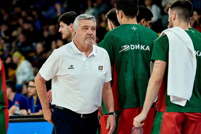 «Equipa que sofre mais de 100 pontos quase nunca ganha a este nível»