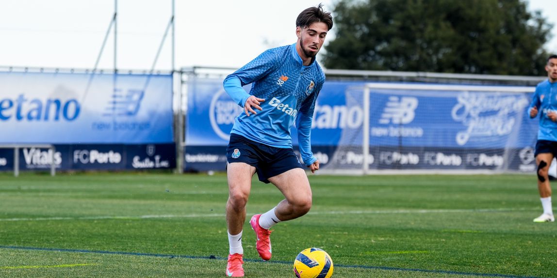 Martim Fernandes já treinou sem limitações e foi convocado para Alvalade - Foto: FC PORTO