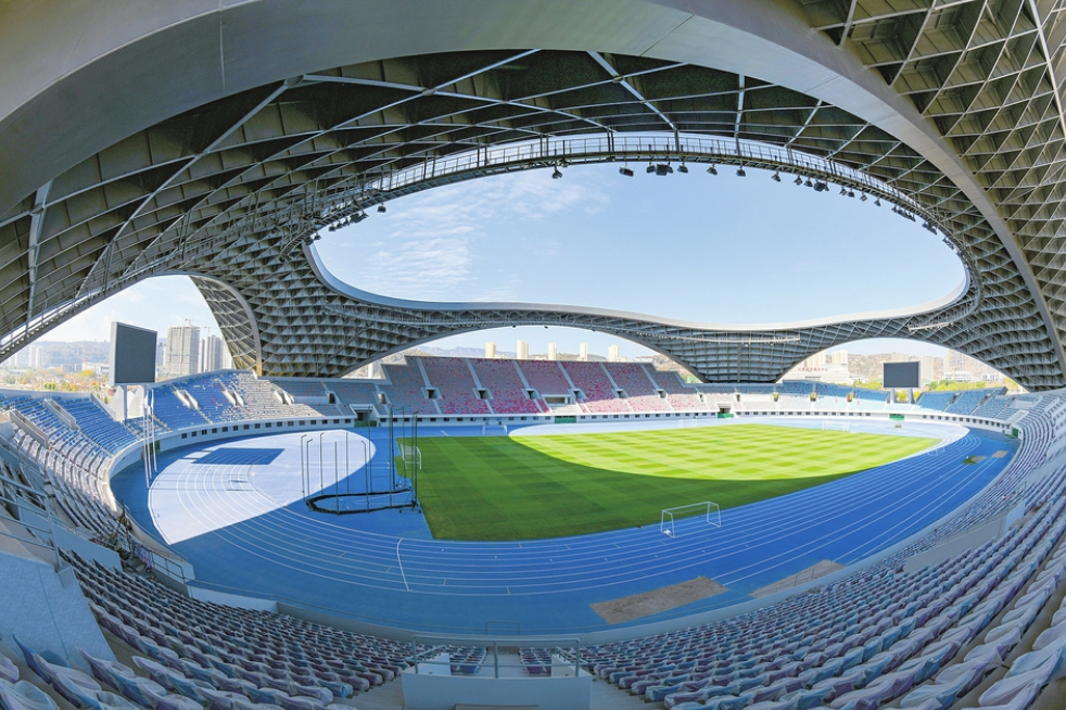 Luliang New District Sports Center Stadium, Luliang, China. 20.000 lugares. Abriu em dezembro de 2025 - Foto: Liu Liangliang