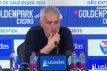 Mourinho destaca Pavlidis: «Há atacantes que também são bons quando não marcam»