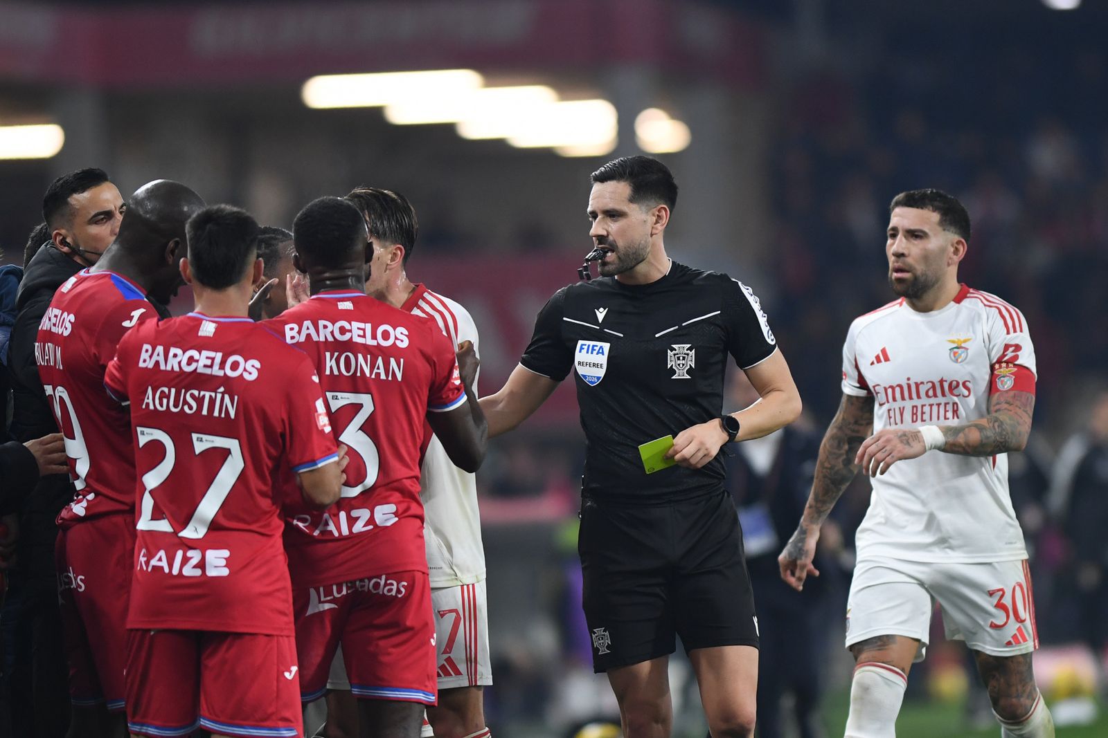 Céxar Peixoto viu o cartão amarelo (Foto: Rogério Ferreira/Kapta+)